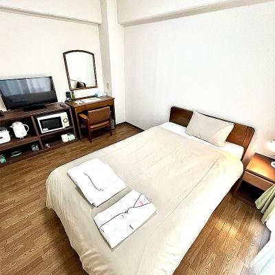 アーバンタイムス広島5-6　広電６系統舟入町駅 徒歩5分/ＪＲ山陽本線西広島駅 徒歩20分【洗濯機付】【セミダブルベット】【無料Wi-Fi】【保証人不要】の物件写真2