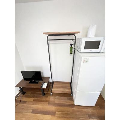 ユニオンマンスリー菊名４　301　1R・シングル☆【禁煙ルーム】人気の角部屋♪デスク・チェア＆室内洗濯機や冷蔵庫など生活家電のあるお部屋/ディスカウントストア・オリンピックまで徒歩約3分の物件写真6