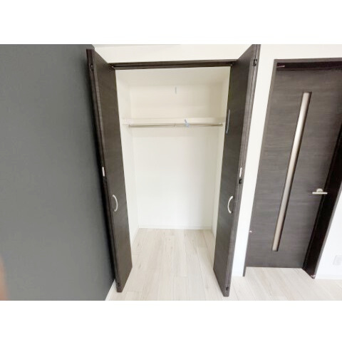 apartment 〒107-0052　東京都港区赤坂２丁目5-1 S-GATE赤坂山王　9F
