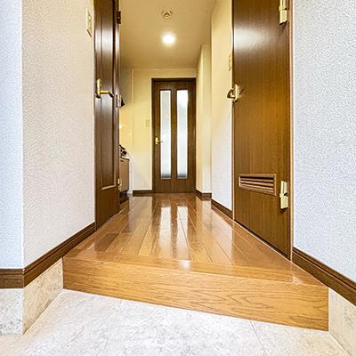 apartment 〒108-0014　東京都港区芝５丁目29-14 田町日工ビル9F（名古屋、大阪にもオフィスあり）