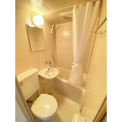 ユニオンマンスリー横浜弘明寺１　202　1R・シングル☆【禁煙ルーム】室内洗濯機や2ドア冷蔵庫など生活家電完備！勉強やテレワークにおすすめデスク・チェアのあるお部屋/コンビニ・スーパーまで徒歩約2分！の物件写真4