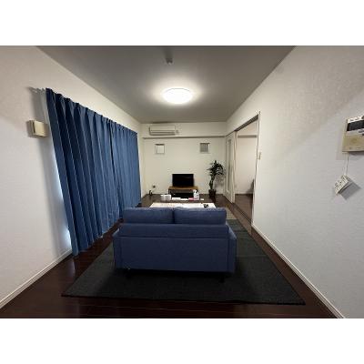 apartment 〒770-0813　徳島県徳島市中常三島町３丁目8-1