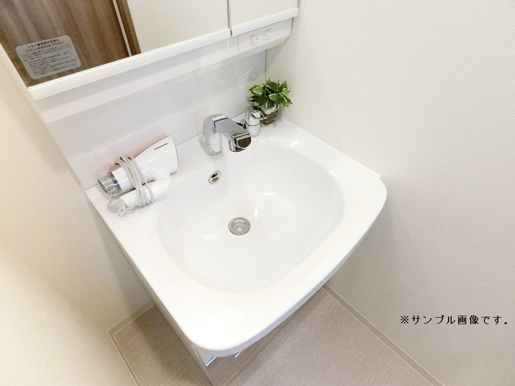 apartment 〒107-0052　東京都港区赤坂２丁目5-1 S-GATE赤坂山王 9F