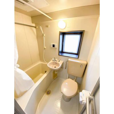 ユニオンマンスリー逗子六浦駅前２　401　1DK・シングル☆【禁煙ルーム】人気の角部屋＆2面採光♪ダイニングテーブル・チェア＆ローテーブル・ソファ＆独立洗面台完備！の物件写真4