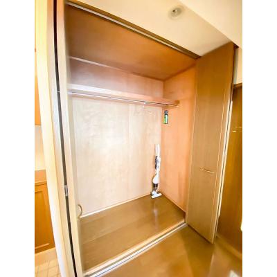 ユニオンマンスリー逗子六浦駅前２　401　1DK・シングル☆【禁煙ルーム】人気の角部屋＆2面採光♪ダイニングテーブル・チェア＆ローテーブル・ソファ＆独立洗面台完備！の物件写真6