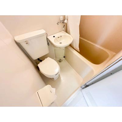 ユニオンマンスリー南林間４　102　1K・シングル☆【禁煙ルーム】人気の角部屋＆2面採光♪安心のモニター付きインターフォン＆室内洗濯機完備/小田急江ノ島線利用で中央林間駅へ1駅約2分の物件写真4