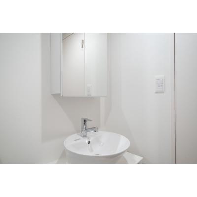 12/31までの大特価！駅カラ徒歩6分！築浅/オ洒落ナ外観＆内装/LEGALAND幡ヶ谷ANNEX 404の物件写真5