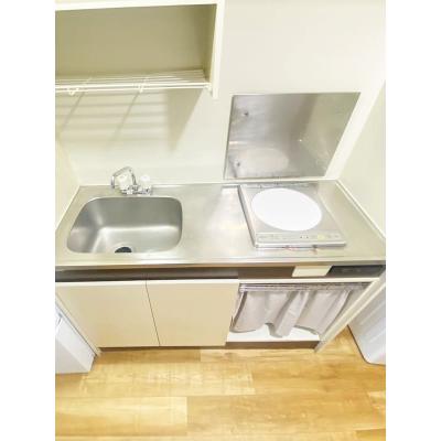 ユニオンマンスリー藤沢善行２　102　1K・シングル☆【禁煙ルーム】安心のモニター付きインターフォン＆室内洗濯機完備！デスク・チェアのあるお部屋/小田急江ノ島線沿線/六会日大前駅まで1駅約2分の物件写真3