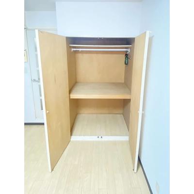 ユニオンマンスリー藤沢善行２　102　1K・シングル☆【禁煙ルーム】安心のモニター付きインターフォン＆室内洗濯機完備！デスク・チェアのあるお部屋/小田急江ノ島線沿線/六会日大前駅まで1駅約2分の物件写真6