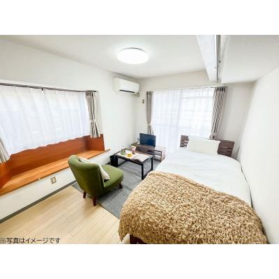 ユニオンマンスリー藤沢善行２　402　1K・シングル☆【禁煙ルーム】人気の角部屋！寛ぎスペースとしておすすめウィンドウベンチつきのお部屋♪安心のモニター付きインターフォン＆室内洗濯機完備の物件写真1