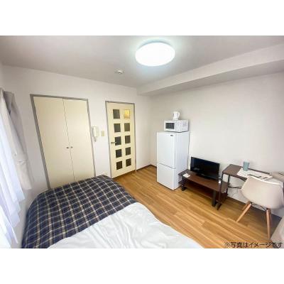 ユニオンマンスリー相模大野４　404　1K・シングル☆【禁煙ルーム】人気の角部屋＆二面採光のお部屋♪デスク・チェアなどの家具家電付き。「相模大野ステーションスクエア」がありお買い物にも便利の物件写真2