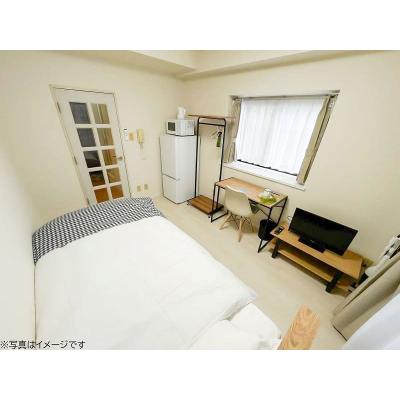 ユニオンマンスリー新松戸１　301　1K・シングル☆【禁煙ルーム】人気の角部屋♪デスク・チェア＆2ドア冷蔵庫や電子レンジなど生活家電のあるお部屋！安心の建物オートロック完備の物件写真2