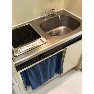 ユニオンマンスリー新松戸１　205　1K・シングル☆【禁煙ルーム】くつろげる一人掛けソファつき♪2ドア冷蔵庫や電子レンジなど生活家電のあるお部屋！安心の建物オートロック完備の物件写真3