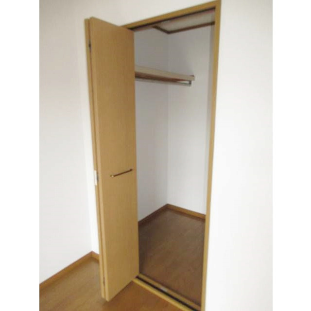 apartment 〒107-0052　東京都港区赤坂２丁目5-1 S-GATE赤坂山王　9F