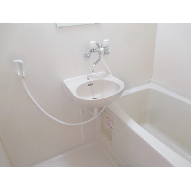 マンスリーリブマックス京王多摩川WEST●『禁煙ルーム・23平米』【セパレート】≪スタンダードシリーズ≫の物件写真4