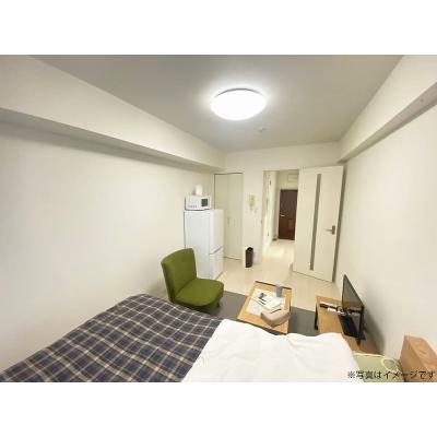 ユニオンマンスリー新松戸１　105　1K・セミダブル☆【禁煙ルーム】人気の角部屋＆安心の建物オートロックと室内洗濯機完備♪ローテーブル・ソファのあるお部屋/流通経済大学新松戸キャンパスまで徒歩通学の物件写真2