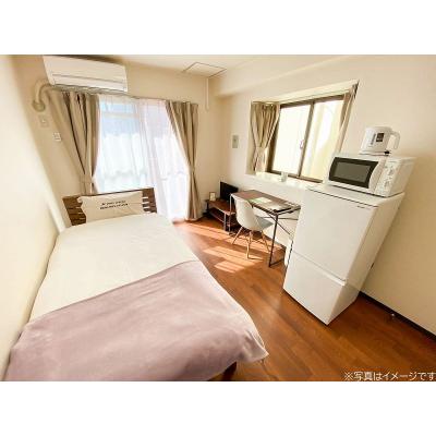 ユニオンマンスリー新松戸１　506　1K・シングル☆【禁煙ルーム】人気の角部屋＆デスク・チェアのあるお部屋♪安心の建物AL＆来客時も玄関から直接居室が見えないリビングドア完備の物件写真1