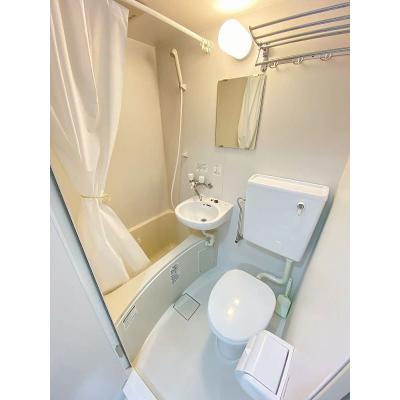 ●2026年5月9日から入居可●ユニオンマンスリー新松戸１　101　1K・シングル☆【禁煙ルーム】デスク＆チェアや2ドア冷蔵庫や電子レンジなどの家具家電付き！明るい2面採光のお部屋/安心の建物オートロの物件写真4