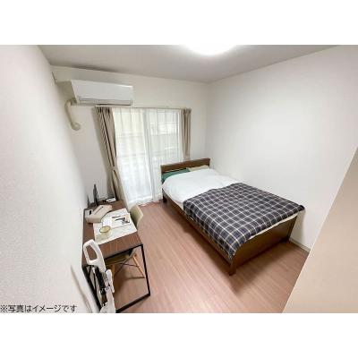 ユニオンマンスリー南行徳７　105　1K・セミダブル☆【禁煙ルーム】人気の角部屋！デスク・チェア完備＆室内洗濯機や2ドア冷蔵庫など生活家電のあるお部屋の物件写真1