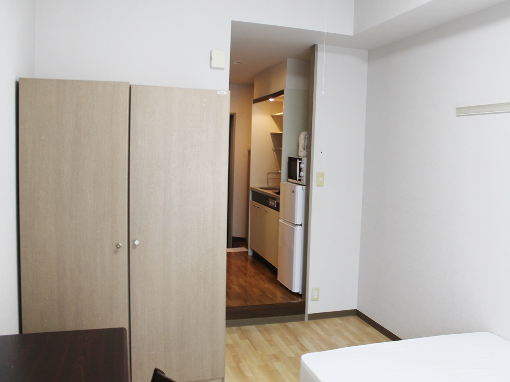 マンスリーリブマックス代々木上原ステーションフロント★『禁煙ルーム・駅3分』【セパレート】≪スタンダードシリーズ≫の物件写真3