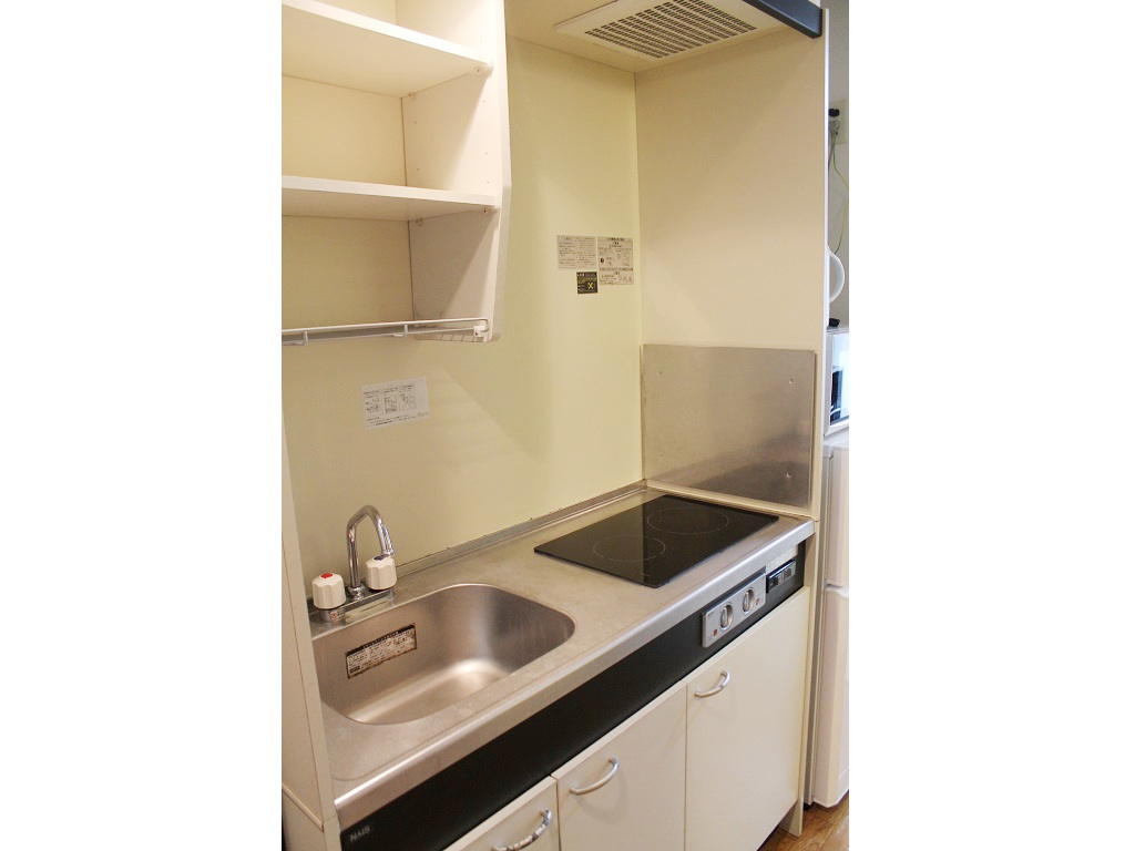 マンスリーリブマックス代々木上原ステーションフロント★『禁煙ルーム・駅3分』【セパレート】≪スタンダードシリーズ≫の物件写真4