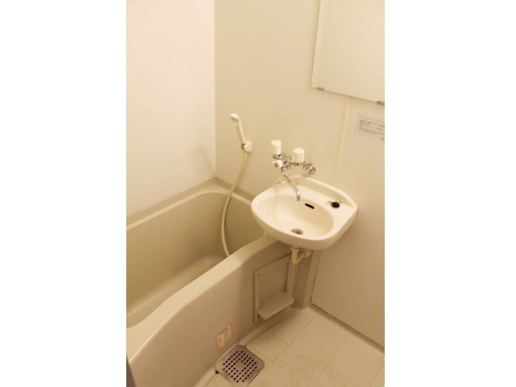 マンスリーリブマックス代々木上原ステーションフロント★『禁煙ルーム・駅3分』【セパレート】≪スタンダードシリーズ≫の物件写真5