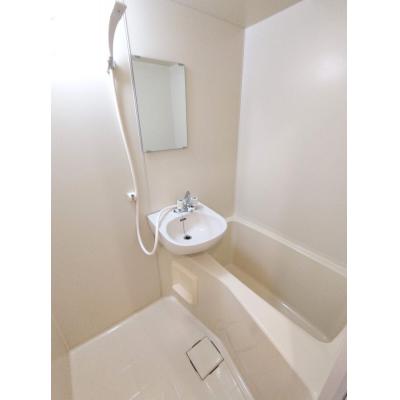 【恵比寿駅まで5分】駅近｜禁煙｜家具家電一式｜渋谷徒歩圏内｜BraTTo恵比寿ヴェルの物件写真5