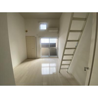 【名古屋市中村区/太閤通徒歩約5分/無料Wi-FI/バストイレ別・独立洗面台/自転車駐輪可能】リバティー 103号室 ファミマンの外観画像