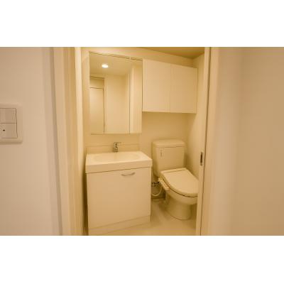 【名古屋市中村区/太閤通徒歩約5分/無料Wi-FI/バストイレ別・独立洗面台/自転車駐輪可能】リバティー 103号室 ファミマンの物件写真4