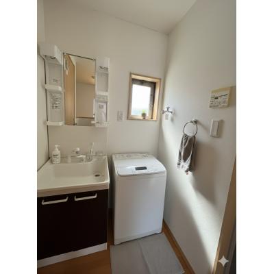 🔷🔹🔸🔶⭐駅徒歩5分の好立地⭐追炊、ウォシュレット⭐1Kタイプ⭐シャッター付で防犯、遮音性◎⭐【禁煙&Wi-Fi無料】⭐🔶🔸🔹🔷「K26」の外観画像