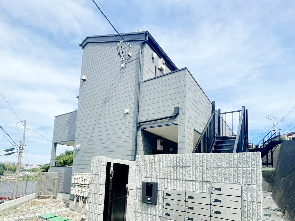 マンスリーリブマックス横浜弘明寺NORTHオアシスA■『禁煙ルーム』【1名入居限定・Wi-Fi無制限・独立洗面・浴室乾燥付】≪エクセレントシリーズ≫の物件写真2