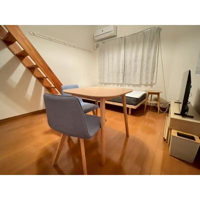 7.1帖の洋室でゆったりステイ♪ ネット無料★バストイレ別・洗面台付きで毎日の支度もスムーズ！設備充実の1K（ロフト付）タイプ！新井薬師前駅徒歩6分！ＭＨ新井Ⅶの物件写真2