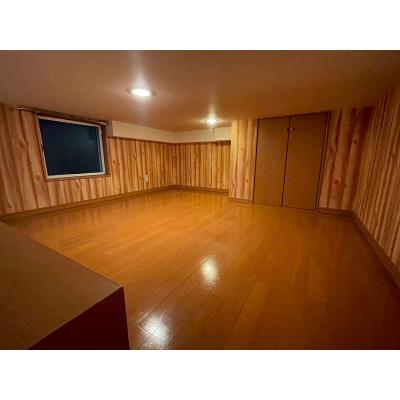 7.1帖の洋室でゆったりステイ♪ ネット無料★バストイレ別・洗面台付きで毎日の支度もスムーズ！設備充実の1K（ロフト付）タイプ！新井薬師前駅徒歩6分！ＭＨ新井Ⅶの物件写真6