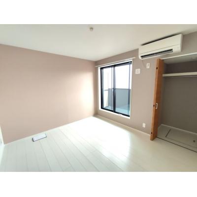 🌷🧸【築浅・二色浜駅徒歩6分！】快適設備が揃ったデザイナーズ1K👯‍♀️🌟の物件写真1