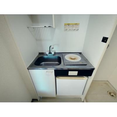 🏠✨【和泉府中駅徒歩5分】近隣大型スーパー🍎🛒Wi-Fi完備📶家具家電付きのお部屋✨の物件写真4