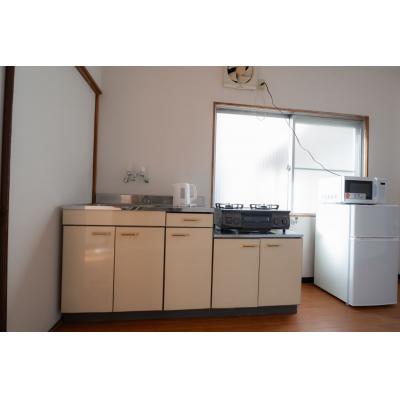 Wifi・駐車場無料！家具家電付！即入居可！TM51 401号室の物件写真2