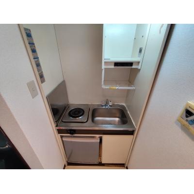 🌈🌈【家具家電付のお部屋✨】コンビニ徒歩3分の好立地🚶‍♀️✨の物件写真4