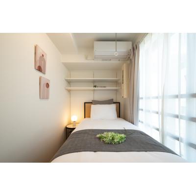 最寄り駅から徒歩5分/人気の新宿エリア/家具家電充実/Wi-Fi完備/CREAL新宿山吹町 501の物件写真2