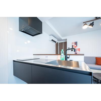 最寄り駅から徒歩5分/人気の新宿エリア/家具家電充実/Wi-Fi完備/CREAL新宿山吹町 501の物件写真3