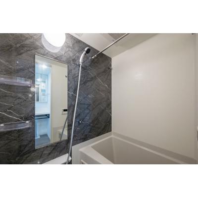 最寄り駅から徒歩5分/人気の新宿エリア/家具家電充実/Wi-Fi完備/CREAL新宿山吹町 501の物件写真4