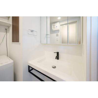 最寄り駅から徒歩5分/人気の新宿エリア/家具家電充実/Wi-Fi完備/CREAL新宿山吹町 501の物件写真6