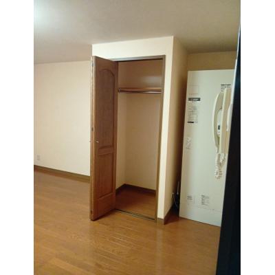 🌈新規オープン賃料半額　淡路島東浦ICから🚙７分　駐車場１台込！コンビニ隣✨スーパー目の前🛒マンション北の街208の物件写真2