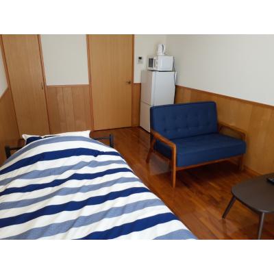 【トーマス安里408】ゆいレール安里駅まで徒歩5分・ゆいレールおもろまち駅まで徒歩6分・国際通りまで車で3分・Wi-Fi無料・駐車場付き（軽自動車専用）の物件写真2