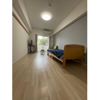 【リバーライトⅡ202】築浅人気物件・駐車場１台無料・Wi-Fi無料・石川インター近く・買い物便利の物件写真2