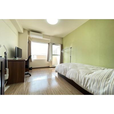 【新百合ヶ丘3分】出張・短期滞在に◎ネット無料丨東都マンスリー　コートコア1R（禁煙）(1)の外観画像