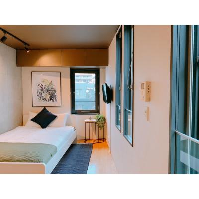 【不動前8分】目黒|洗練空間|テレワーク◎丨EstLargo MeguroStudio With Balcony（1DK）(2)の物件写真1