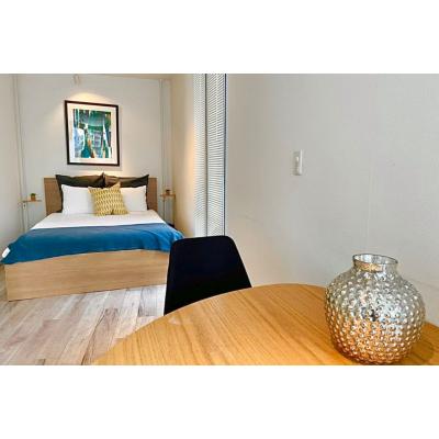 【不動前8分】コンクリート調◎無料ネット対応丨EstLargo Meguro1 Bedroom（1LDK）(3)の物件写真3