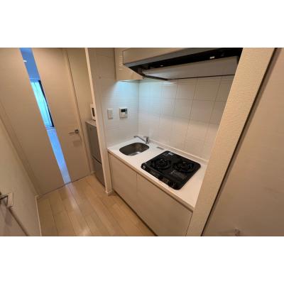 【新大阪7分】テレワークにも！無料ネット完備丨W-STYLE新大阪Ⅱ1K(禁煙)(5)の物件写真3