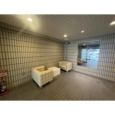 POROKARIバスセンター前G/複数室有/エアコンの物件写真2