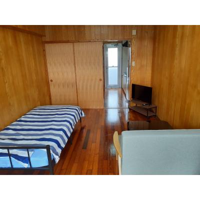 【コーポさくら305】宜野湾市嘉数のマンスリーマンション、バークレーズコード徒歩数分、高速道路西原ICまで車で数分の物件写真2